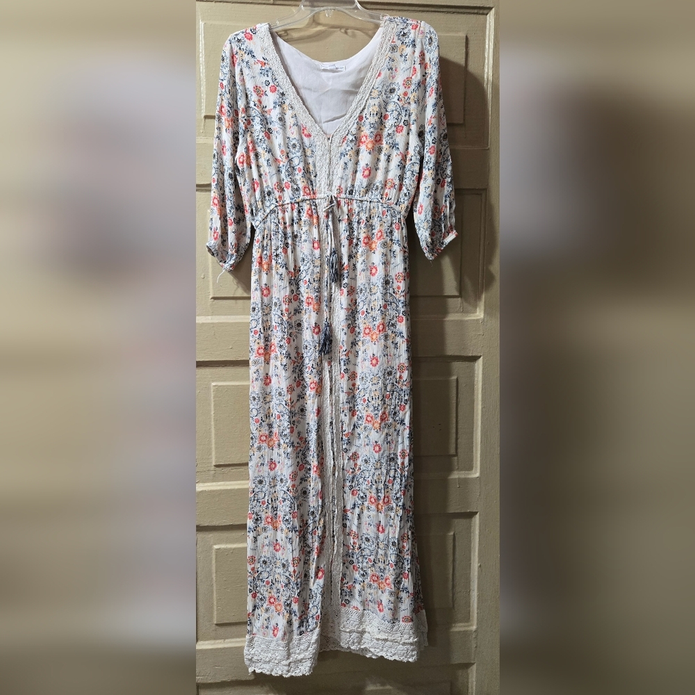 Coco + Jaimeson Lace Trim Boho 3/4 Sleeve V-Neck Maxi Dress GUC Size: M